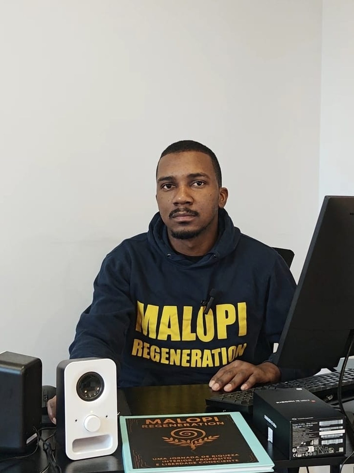 Abraão Joaquim Henriques, Founder of REGENaB, at his workstation in Aveiro, Portugal